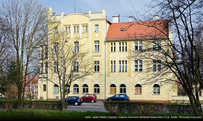 Kamienica przy ul. Floriana Szarego 4 w Kłodzku